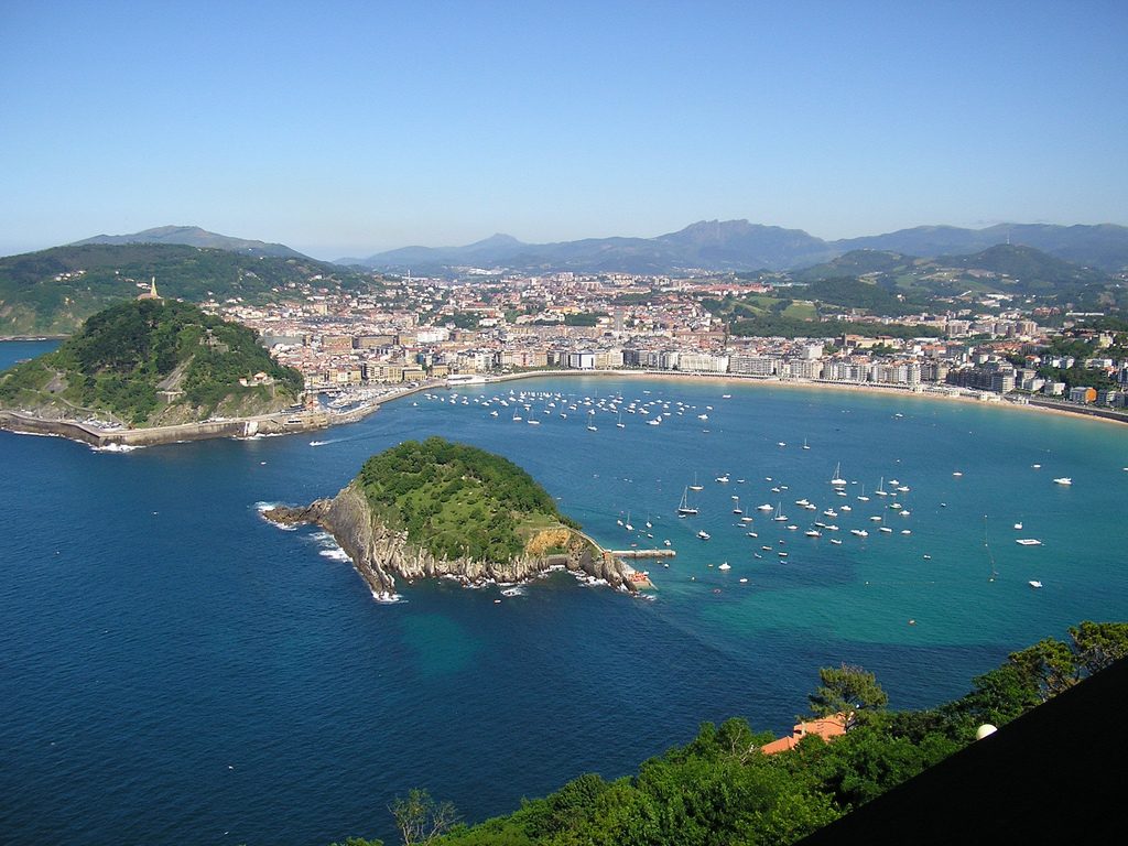 tren a san sebastián