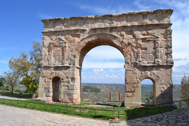 Arco de Medinaceli